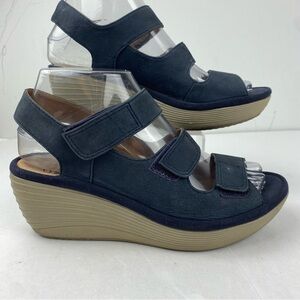 Clarks Collection Womens 6.5M Reedly Juno Wedge Navy Leather Sandals